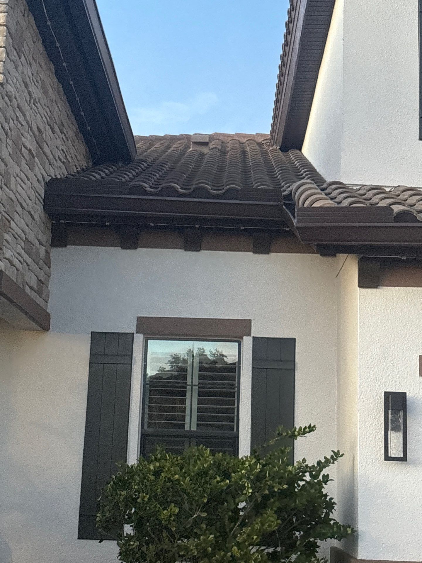 Custom Fit Gutters Brandon Florida