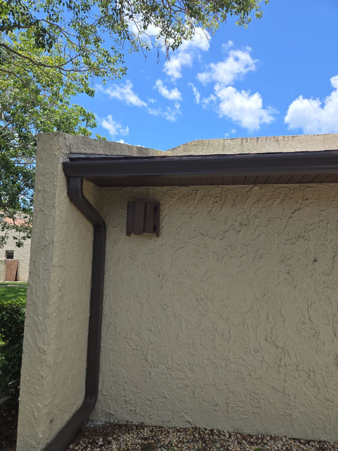 Custom Fit Gutters Lakeland Florida