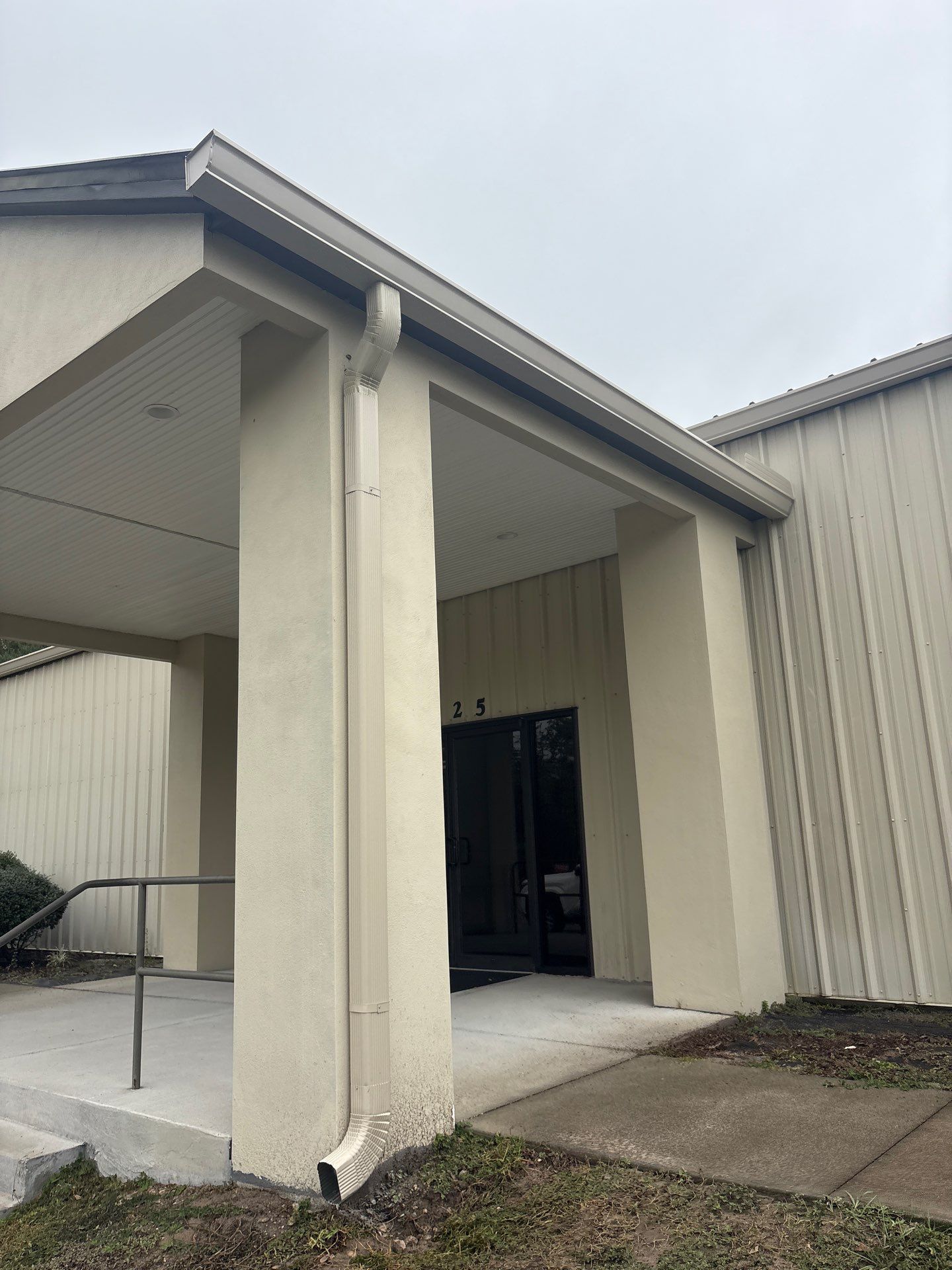 Lakeland Florida Seamless Gutter Installation