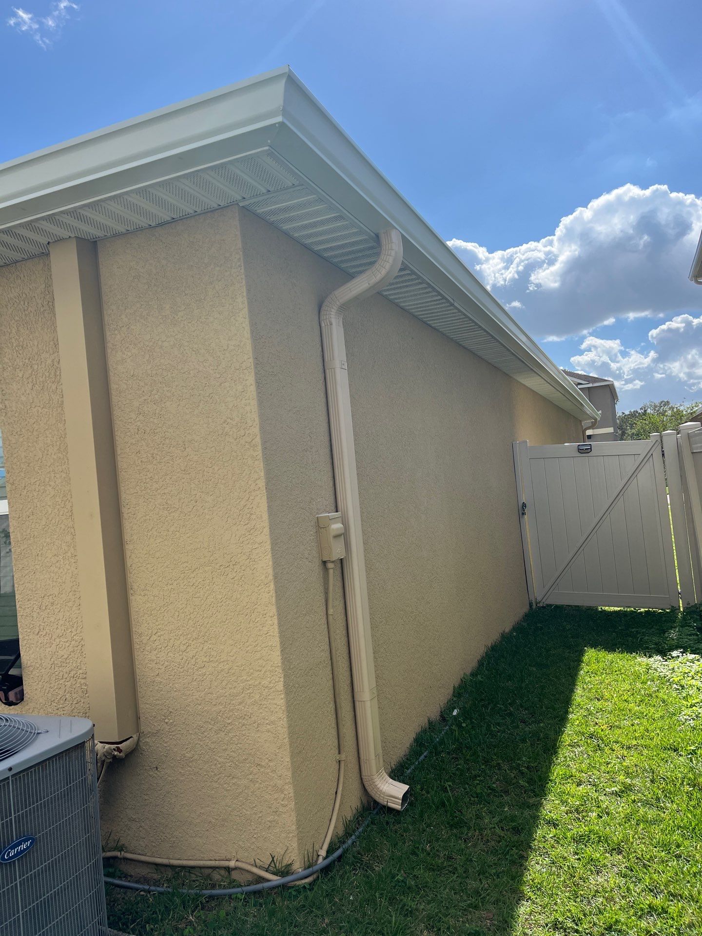 Professional Gutter Company Gibsonton Florida